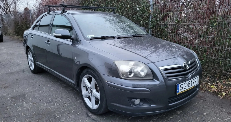 Toyota Avensis cena 10900 przebieg: 350000, rok produkcji 2007 z Warszawa małe 326